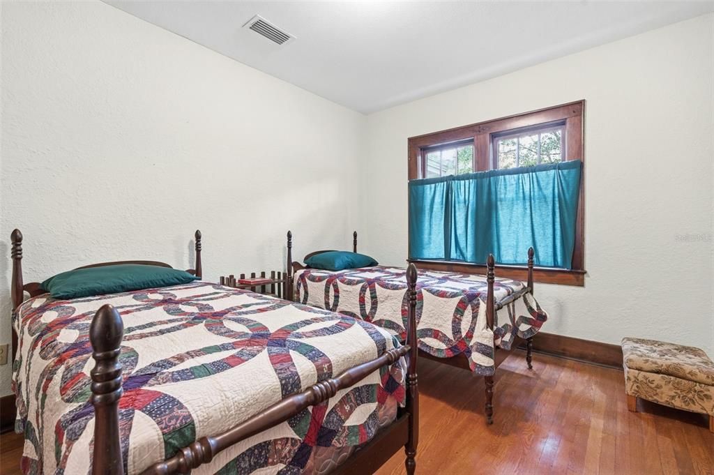En Venta: $900,000 (2 camas, 2 baños, 1226 Pies cuadrados)