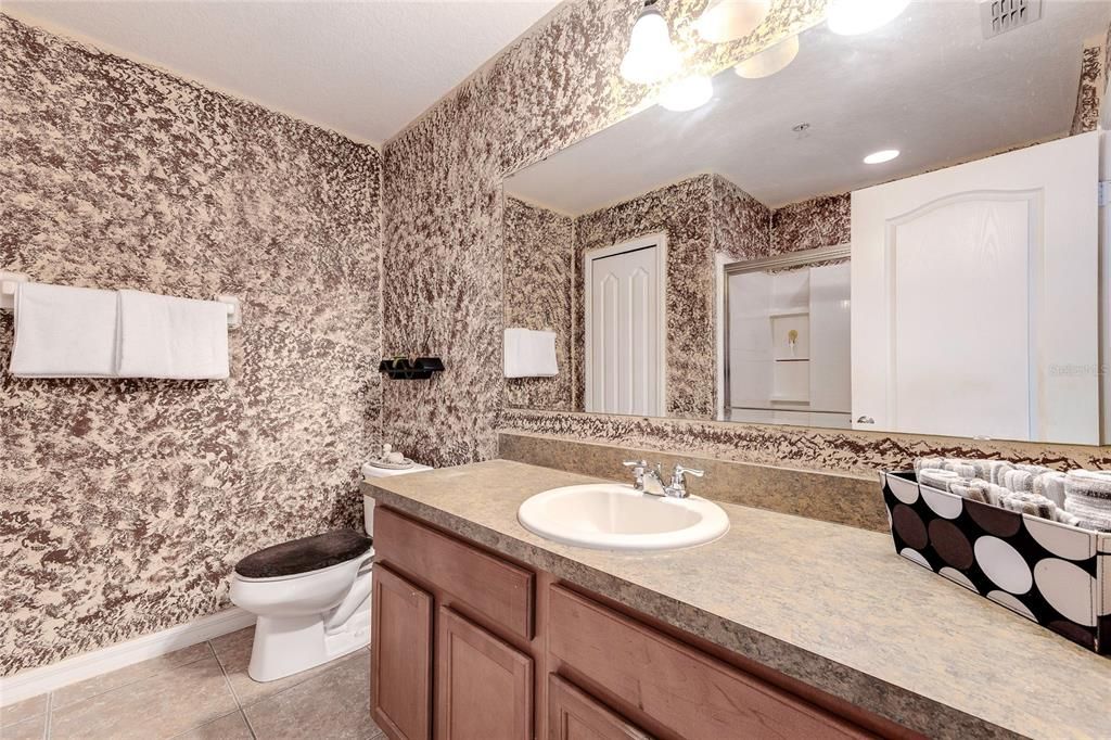 For Sale: $319,900 (3 beds, 2 baths, 1667 Square Feet)