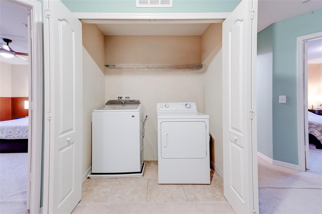 For Sale: $319,900 (3 beds, 2 baths, 1667 Square Feet)