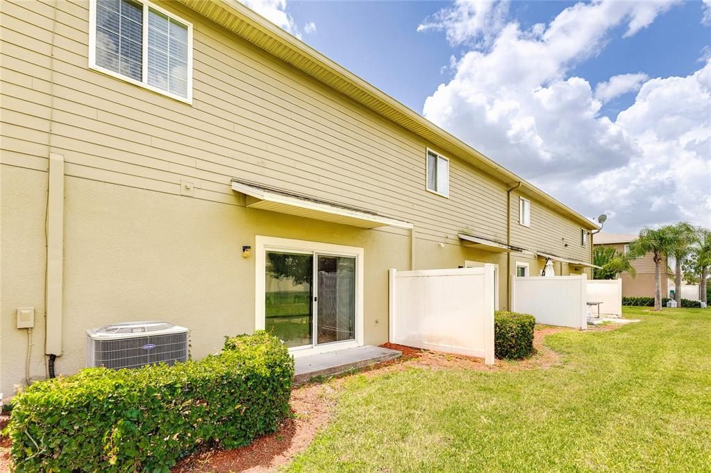 For Sale: $319,900 (3 beds, 2 baths, 1667 Square Feet)