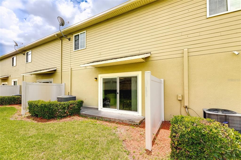 For Sale: $319,900 (3 beds, 2 baths, 1667 Square Feet)