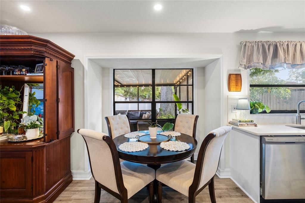 En Venta: $529,724 (4 camas, 2 baños, 2232 Pies cuadrados)