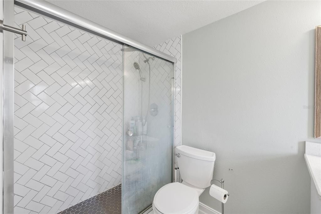 En Venta: $529,724 (4 camas, 2 baños, 2232 Pies cuadrados)