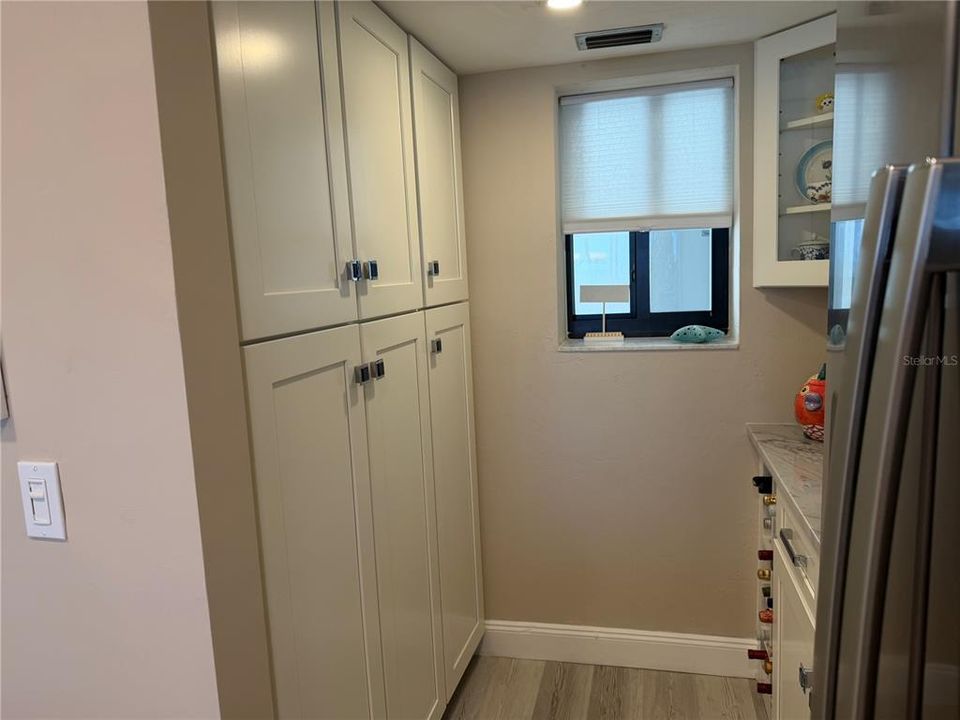 En Venta: $779,000 (2 camas, 2 baños, 1372 Pies cuadrados)