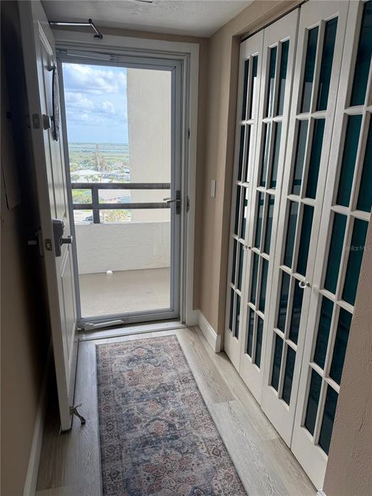En Venta: $779,000 (2 camas, 2 baños, 1372 Pies cuadrados)