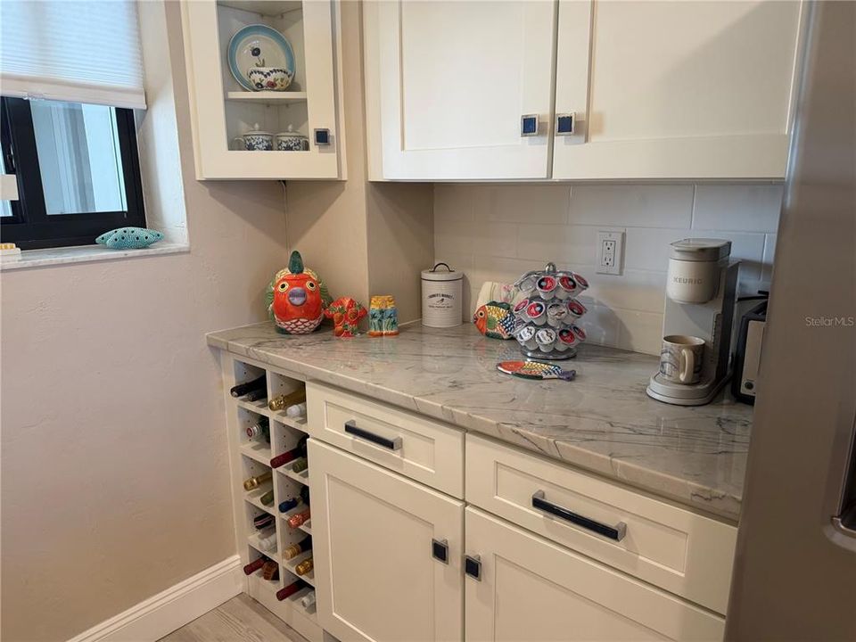 En Venta: $779,000 (2 camas, 2 baños, 1372 Pies cuadrados)