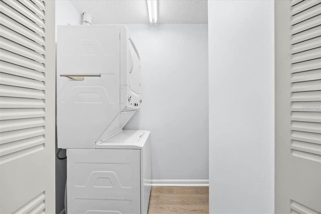 En Venta: $74,500 (1 camas, 1 baños, 816 Pies cuadrados)