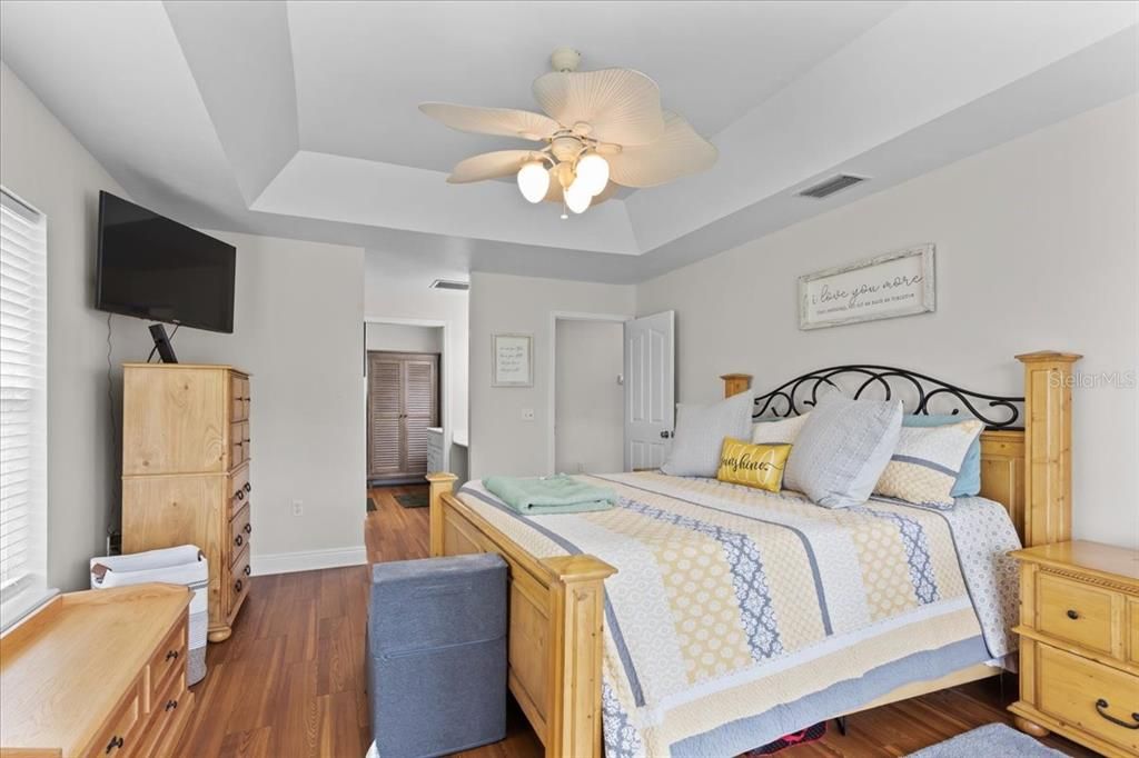 En Venta: $490,000 (2 camas, 3 baños, 1594 Pies cuadrados)