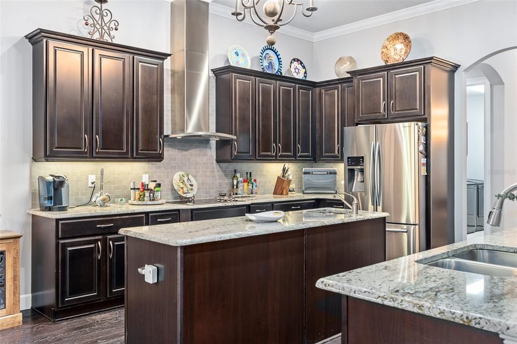 En Venta: $1,085,500 (3 camas, 3 baños, 3120 Pies cuadrados)