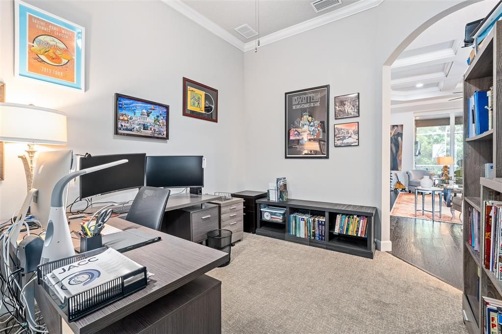 En Venta: $1,085,500 (3 camas, 3 baños, 3120 Pies cuadrados)