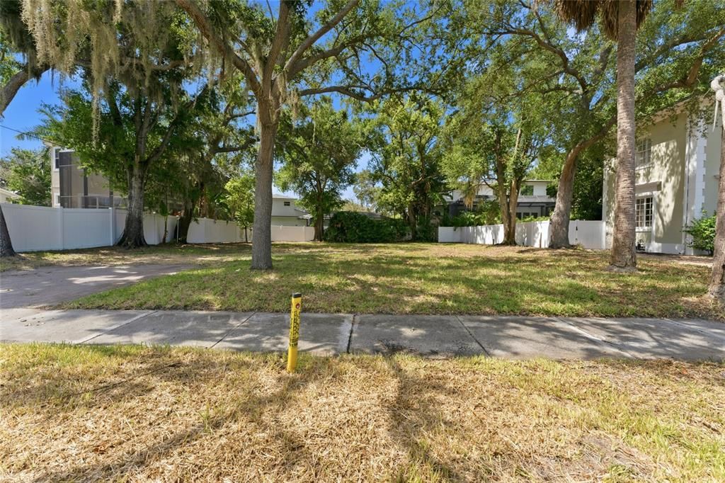 For Sale: $629,000 (0.16 acres)