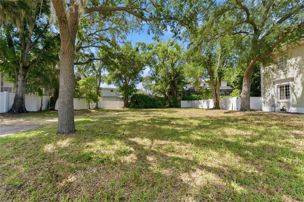 For Sale: $629,000 (0.16 acres)