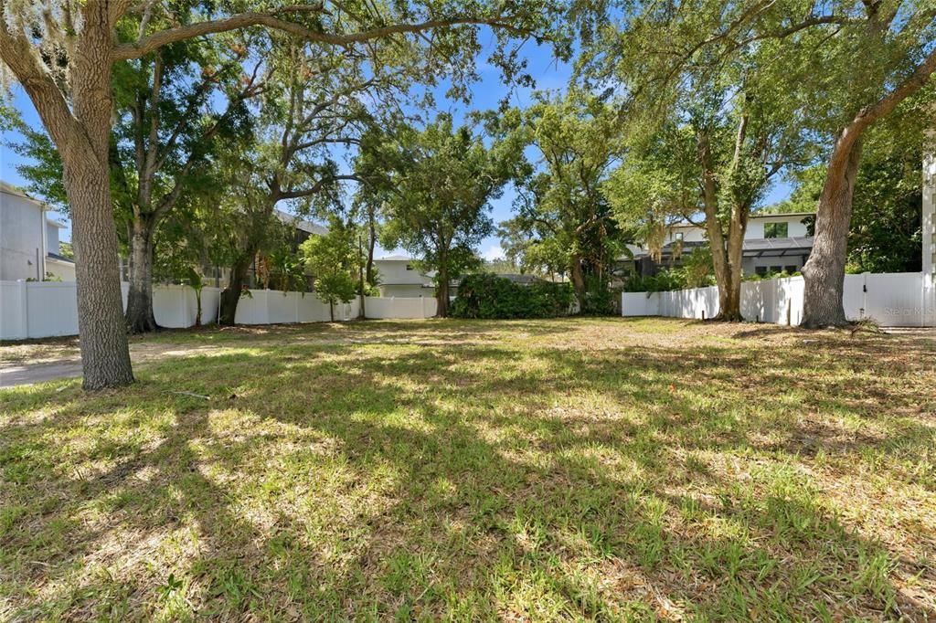 For Sale: $629,000 (0.16 acres)
