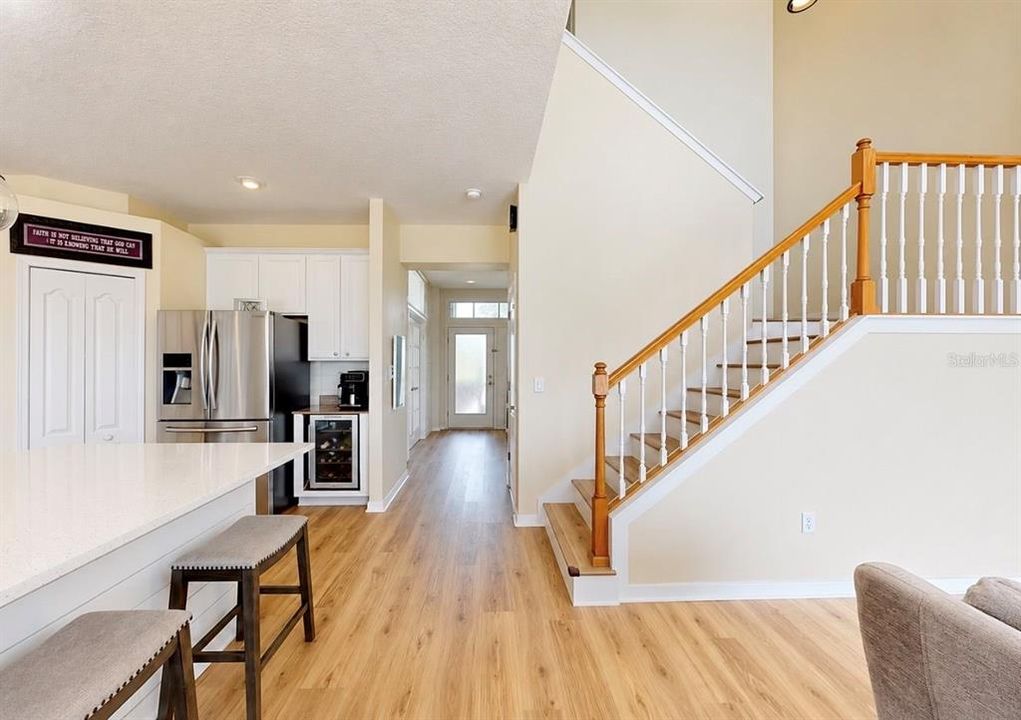 En Venta: $569,000 (5 camas, 4 baños, 2755 Pies cuadrados)