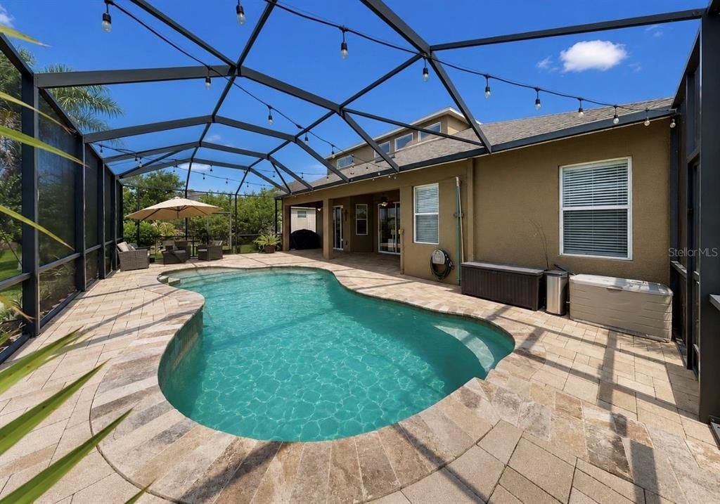 En Venta: $569,000 (5 camas, 4 baños, 2755 Pies cuadrados)
