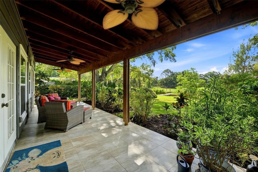 En Venta: $995,000 (5 camas, 3 baños, 3889 Pies cuadrados)