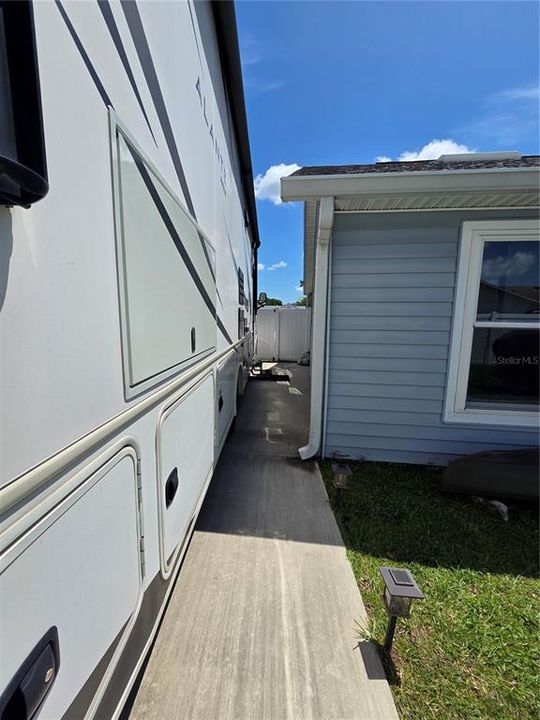 For Sale: $345,000 (3 beds, 2 baths, 1312 Square Feet)