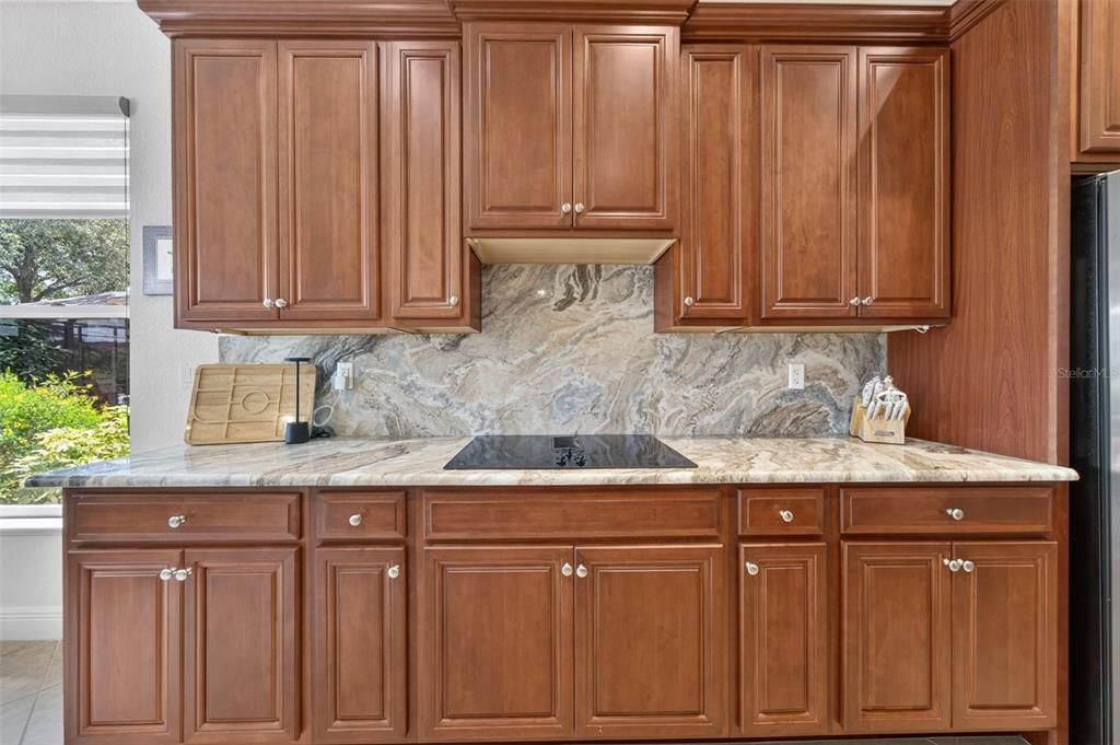 For Sale: $799,900 (3 beds, 2 baths, 2050 Square Feet)