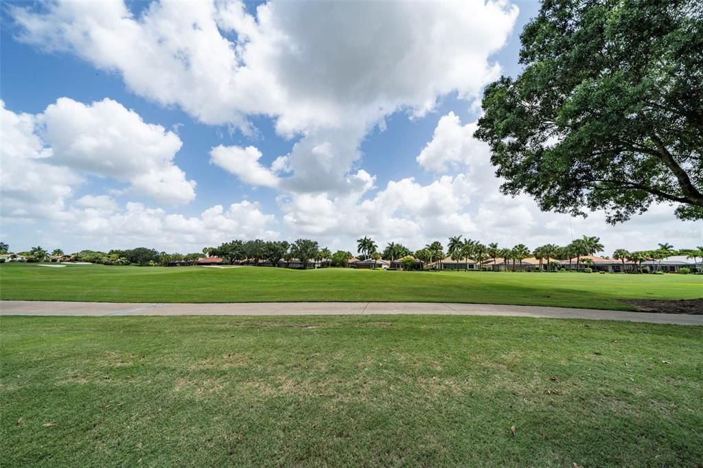 For Sale: $799,900 (3 beds, 2 baths, 2050 Square Feet)