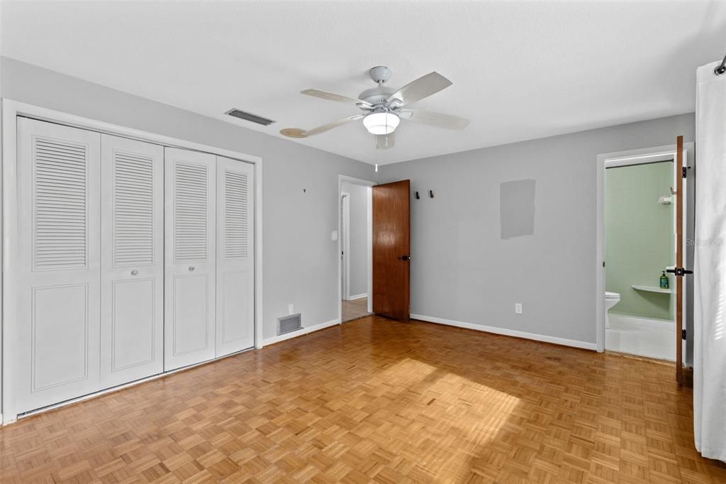 For Sale: $599,000 (4 beds, 3 baths, 2892 Square Feet)