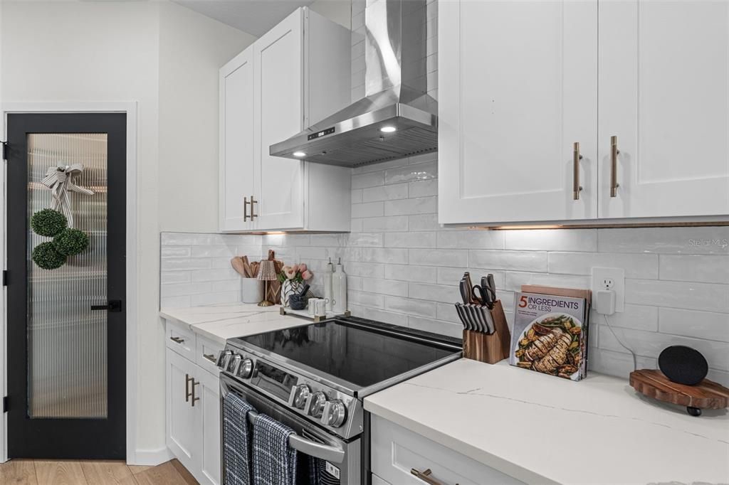 For Sale: $429,900 (4 beds, 3 baths, 2190 Square Feet)