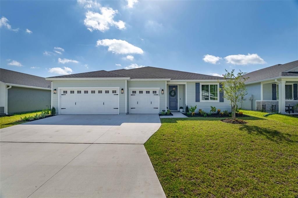 For Sale: $429,900 (4 beds, 3 baths, 2190 Square Feet)