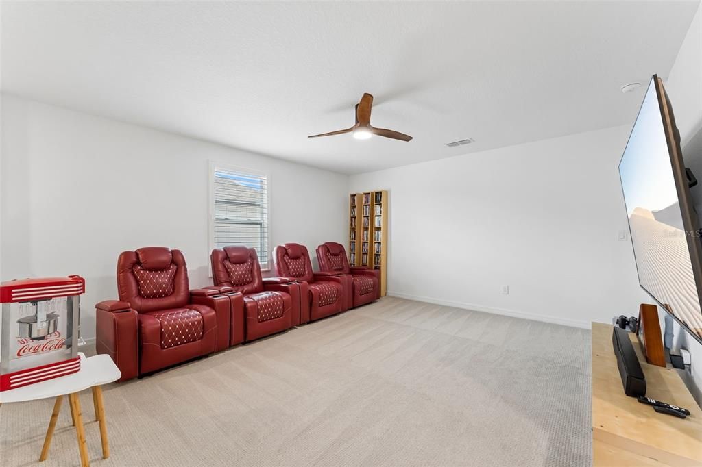 На продажу: $629,900 (5 спален, 3 ванн, 2811 Квадратных фут)