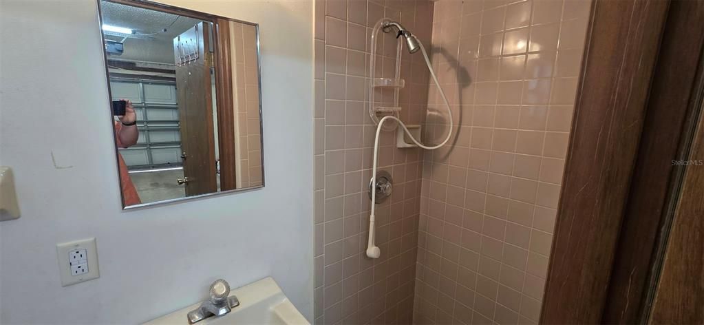 En Venta: $319,000 (3 camas, 3 baños, 1276 Pies cuadrados)
