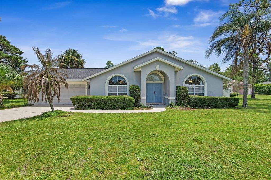 For Rent: $2,100 (3 beds, 2 baths, 1513 Square Feet)