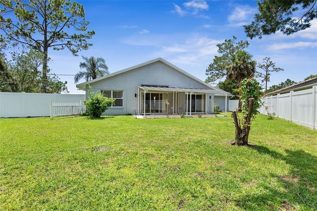 For Rent: $2,100 (3 beds, 2 baths, 1513 Square Feet)
