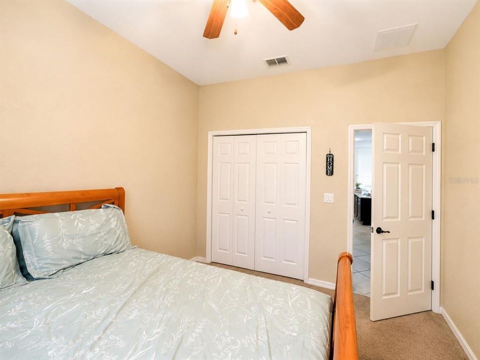 For Sale: $450,000 (4 beds, 3 baths, 2220 Square Feet)