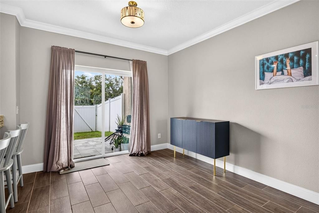 Active With Contract: $249,000 (2 beds, 2 baths, 1195 Square Feet)