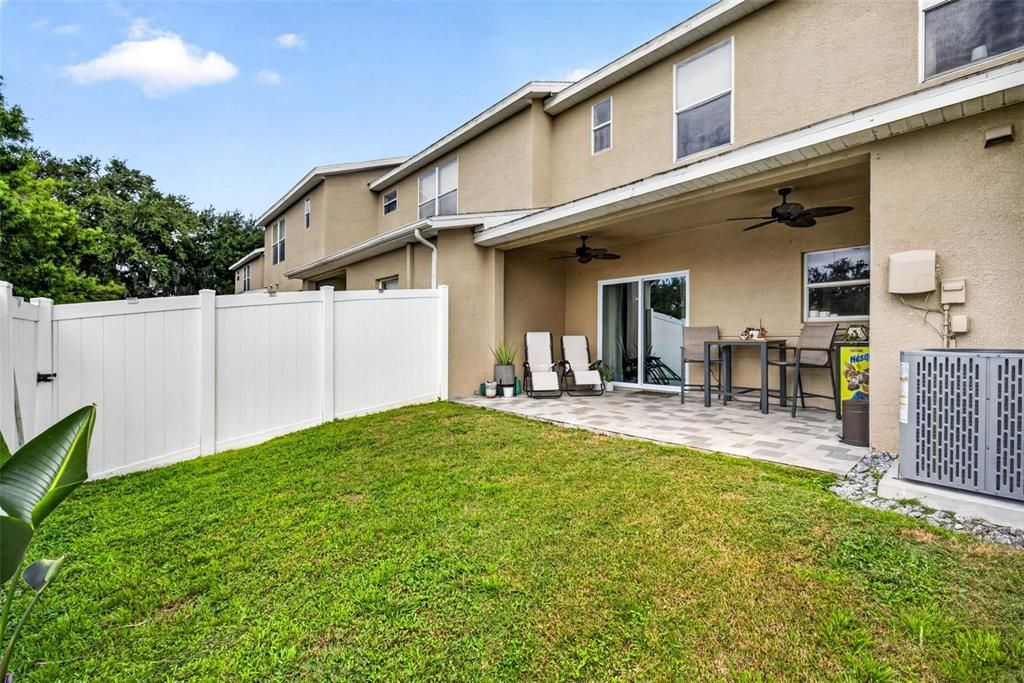 Active With Contract: $249,000 (2 beds, 2 baths, 1195 Square Feet)