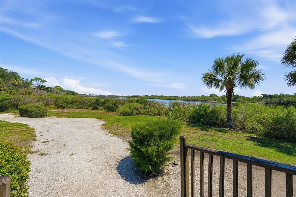 For Sale: $275,000 (3 beds, 2 baths, 1818 Square Feet)