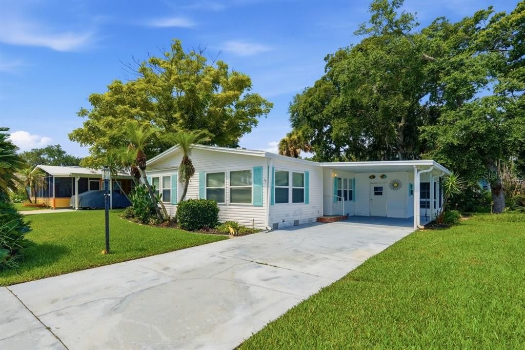 For Sale: $275,000 (3 beds, 2 baths, 1818 Square Feet)