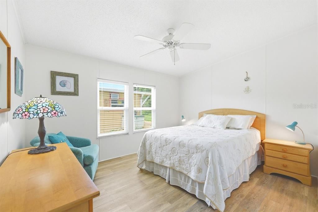For Sale: $275,000 (3 beds, 2 baths, 1818 Square Feet)