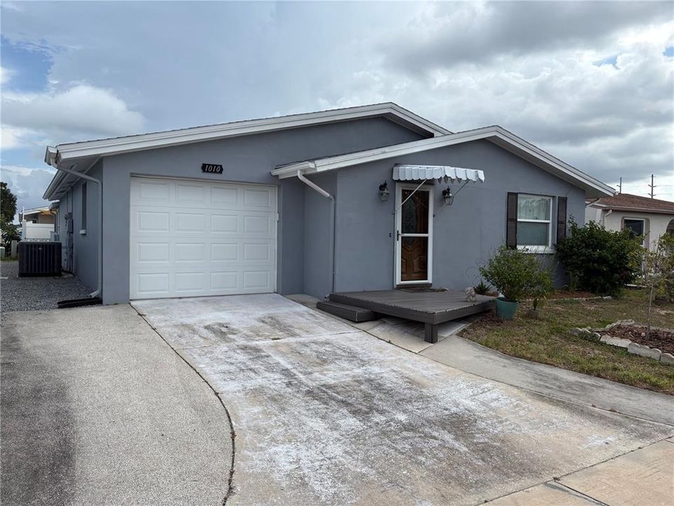 For Rent: $1,800 (2 beds, 2 baths, 1248 Square Feet)