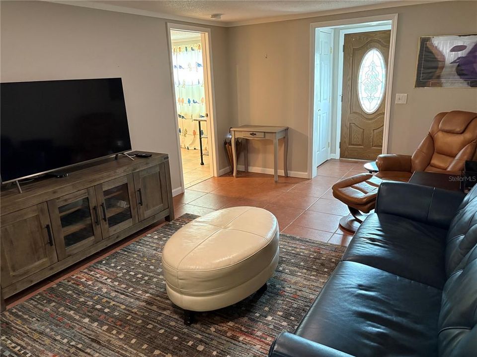 For Rent: $1,800 (2 beds, 2 baths, 1248 Square Feet)