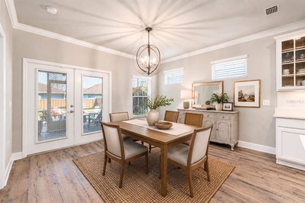 For Sale: $394,900 (3 beds, 2 baths, 1559 Square Feet)