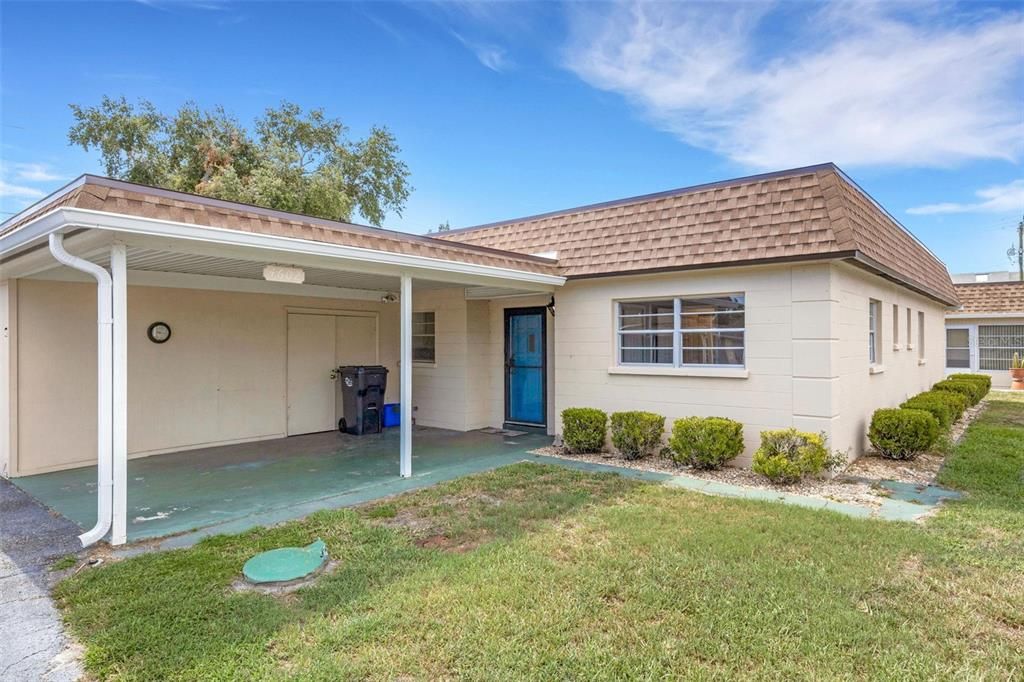 For Sale: $135,000 (2 beds, 2 baths, 1080 Square Feet)