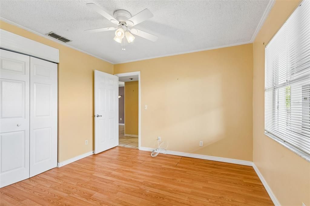 En Venta: $159,900 (2 camas, 1 baños, 817 Pies cuadrados)