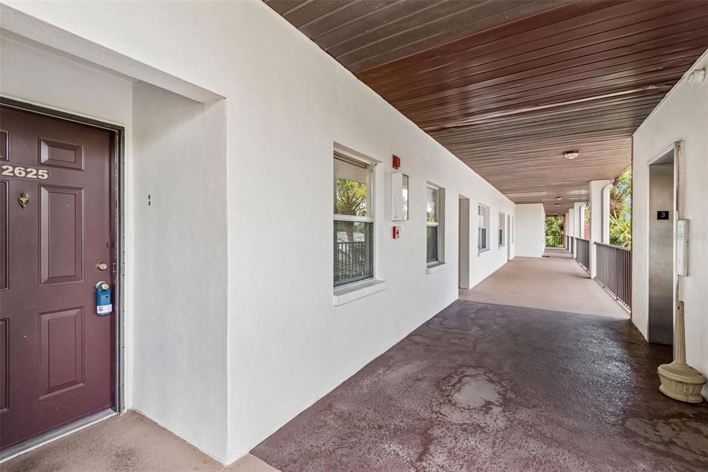 En Venta: $159,900 (2 camas, 1 baños, 817 Pies cuadrados)
