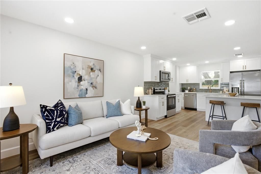 En Venta: $499,000 (2 camas, 2 baños, 1055 Pies cuadrados)