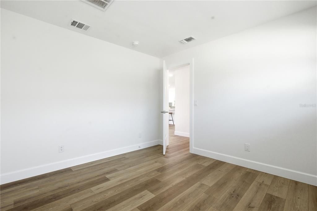 En Venta: $499,000 (2 camas, 2 baños, 1055 Pies cuadrados)