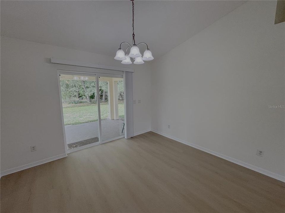 For Rent: $1,895 (3 beds, 2 baths, 1577 Square Feet)