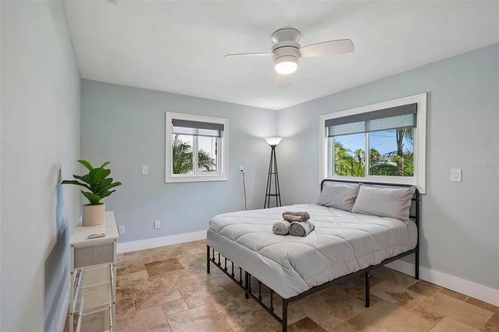 For Sale: $410,000 (3 beds, 2 baths, 1550 Square Feet)