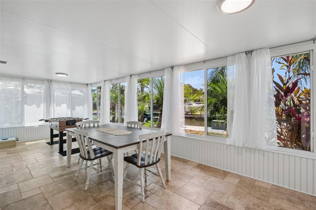 For Sale: $410,000 (3 beds, 2 baths, 1550 Square Feet)