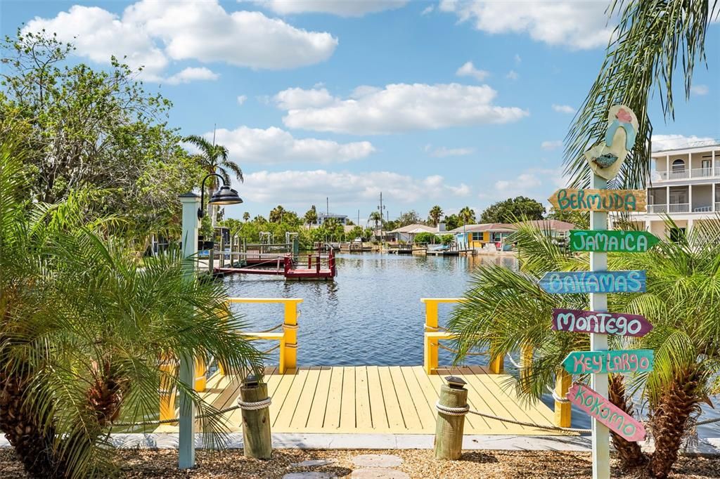 For Sale: $410,000 (3 beds, 2 baths, 1550 Square Feet)