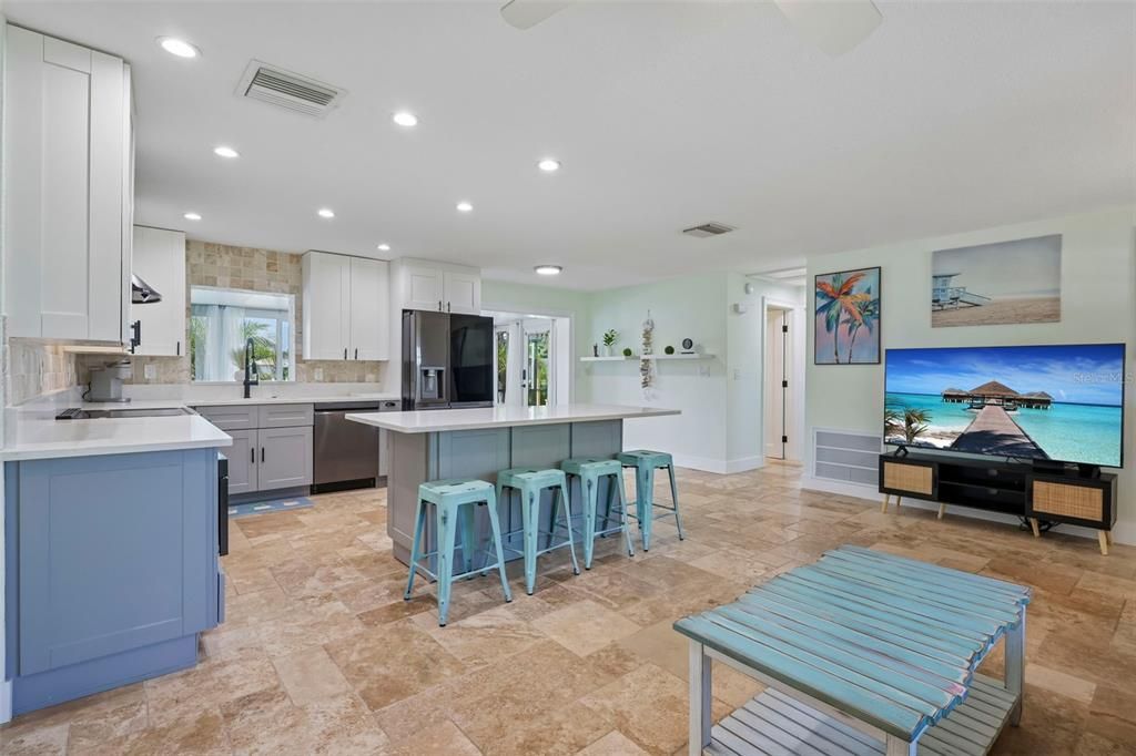 For Sale: $410,000 (3 beds, 2 baths, 1550 Square Feet)