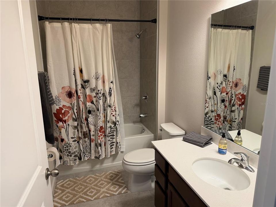 В аренду: $2,300 (3 спален, 2 ванн, 1500 Квадратных фут)